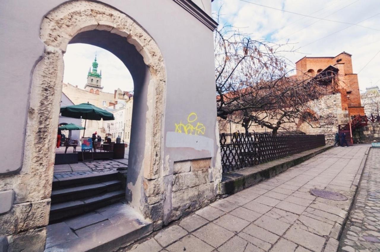 Cozy & New Furnished Flat In Old Town Of Lviv Apartment Exterior photo